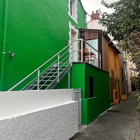 Apartment - Galerie Pop Art - Trentemoult *