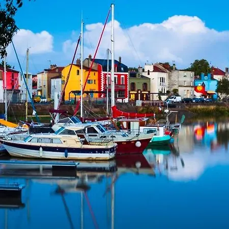 Apartment - Galerie Pop Art - Trentemoult *